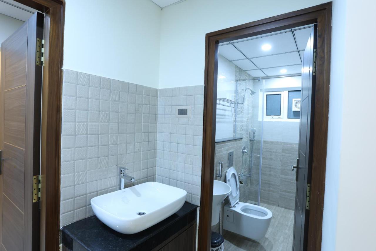 Hotel Minas Manor Tiruchirappalli Esterno foto